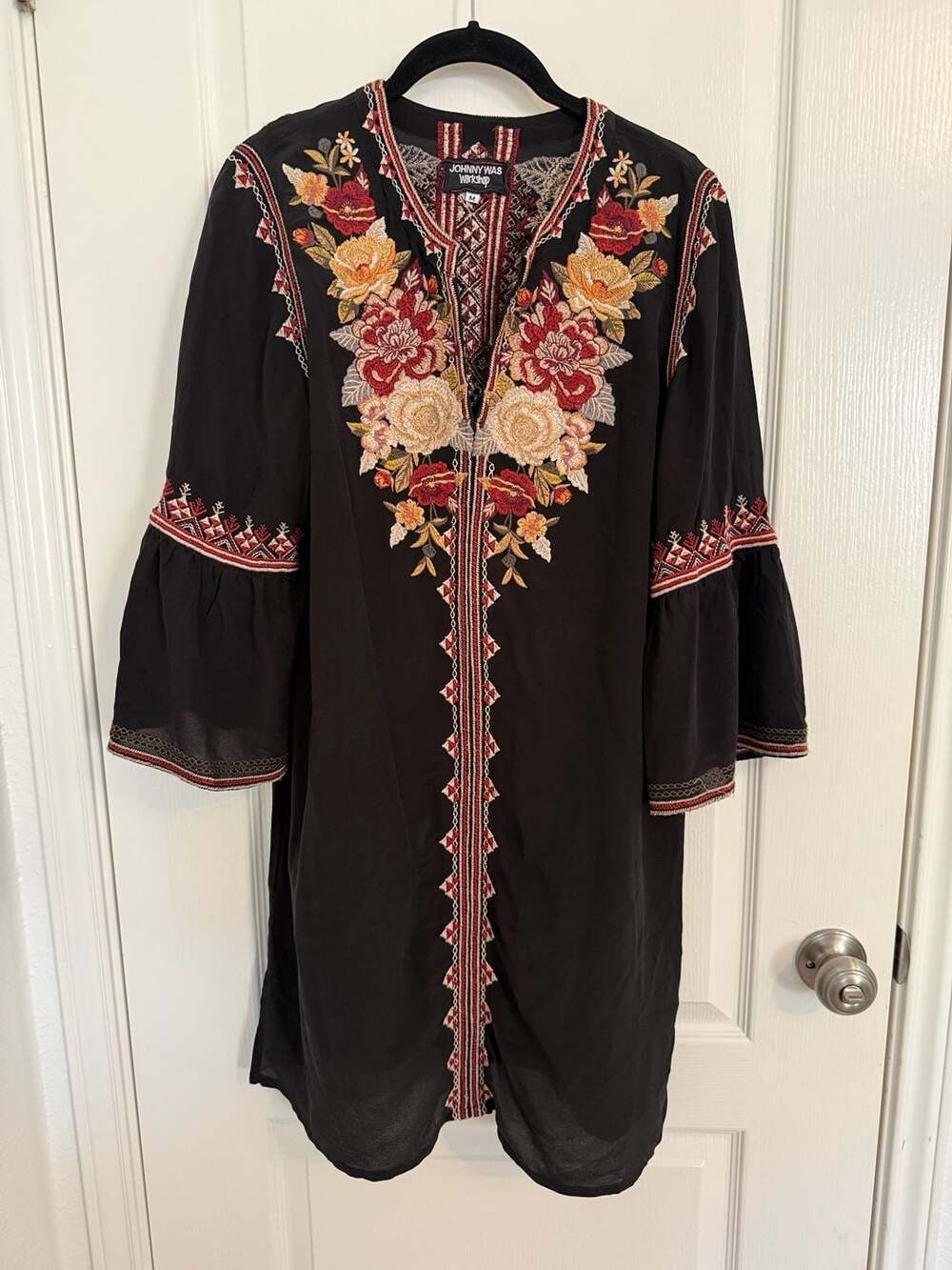 Johnny Was Workshop Black Silk Embroidered Floral Tunic Dress Medium Boho